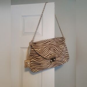 Chic Zebra Print Chain Shoulder Bag